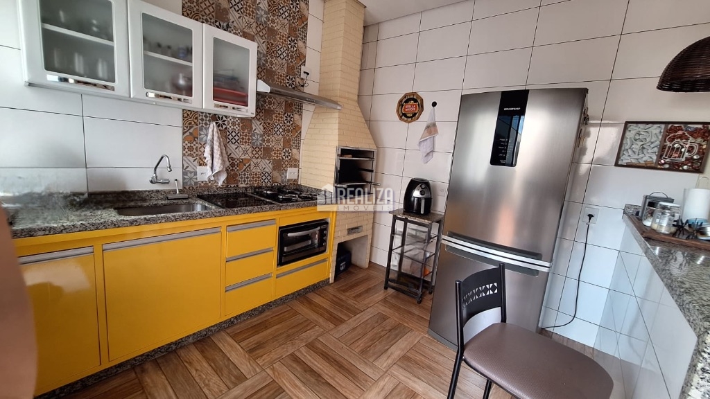 Casa, 3 quartos, 139 m² - Foto 2