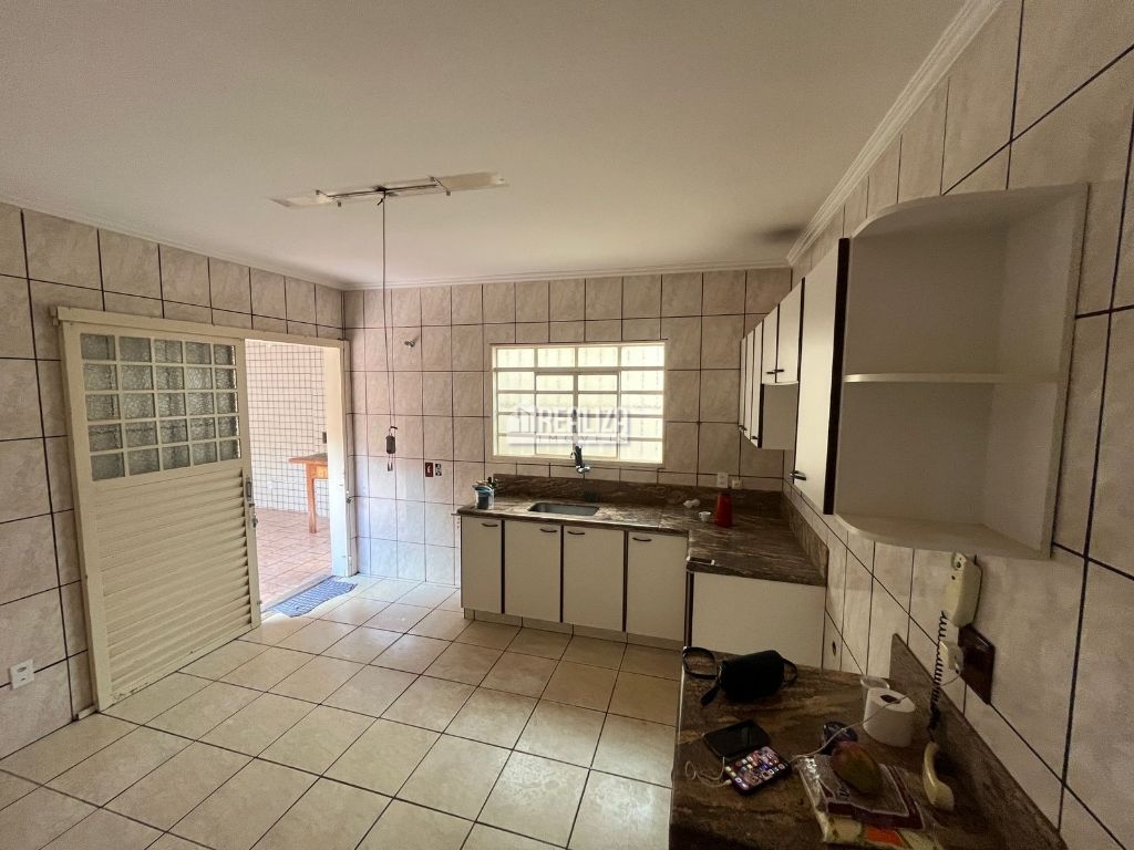 Casa, 4 quartos, 162 m² - Foto 9