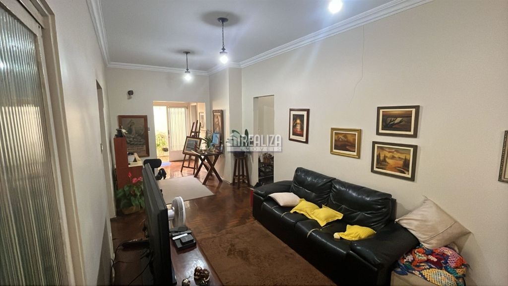 Casa, 4 quartos, 176 m² - Foto 2