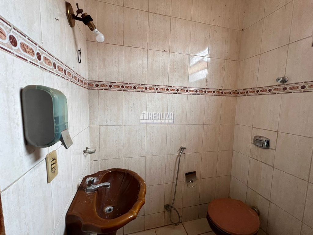 Casa, 4 quartos, 268 m² - Foto 15