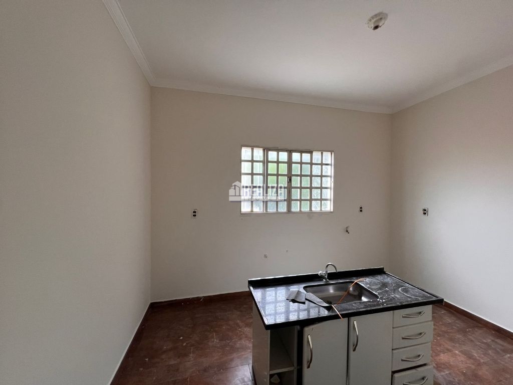 Casa, 6 quartos, 110 m² - Foto 7