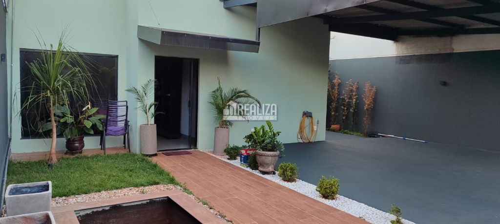 Casa, 3 quartos, 105 m² - Foto 1