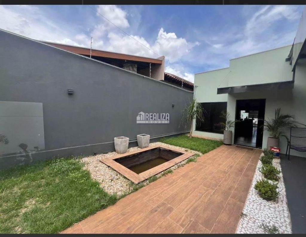 Casa, 3 quartos, 105 m² - Foto 2