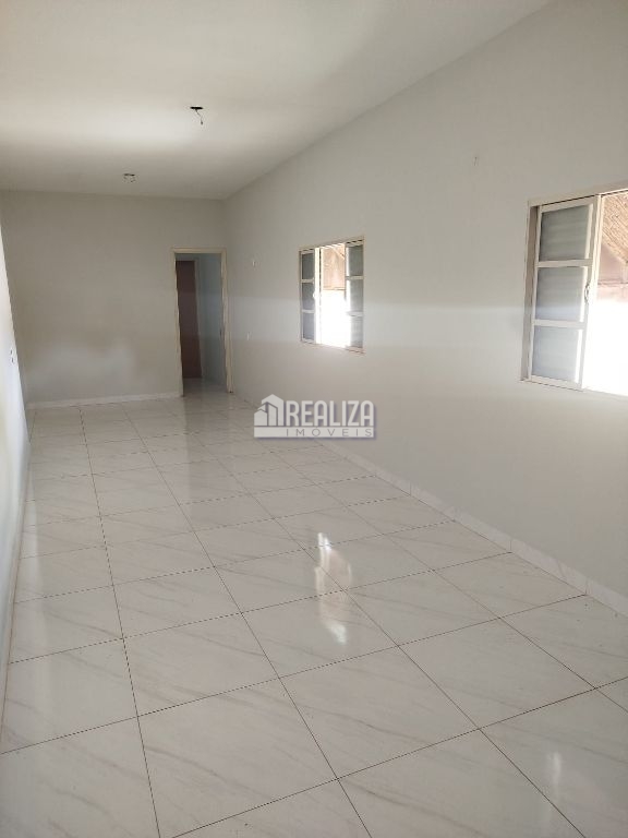 Casa, 5 quartos, 214 m² - Foto 1