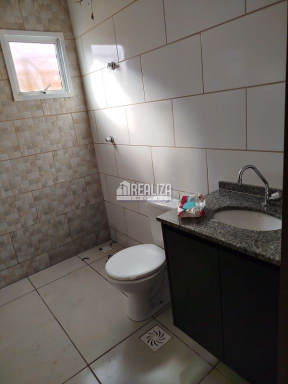 Casa, 2 quartos, 200 m² - Foto 3