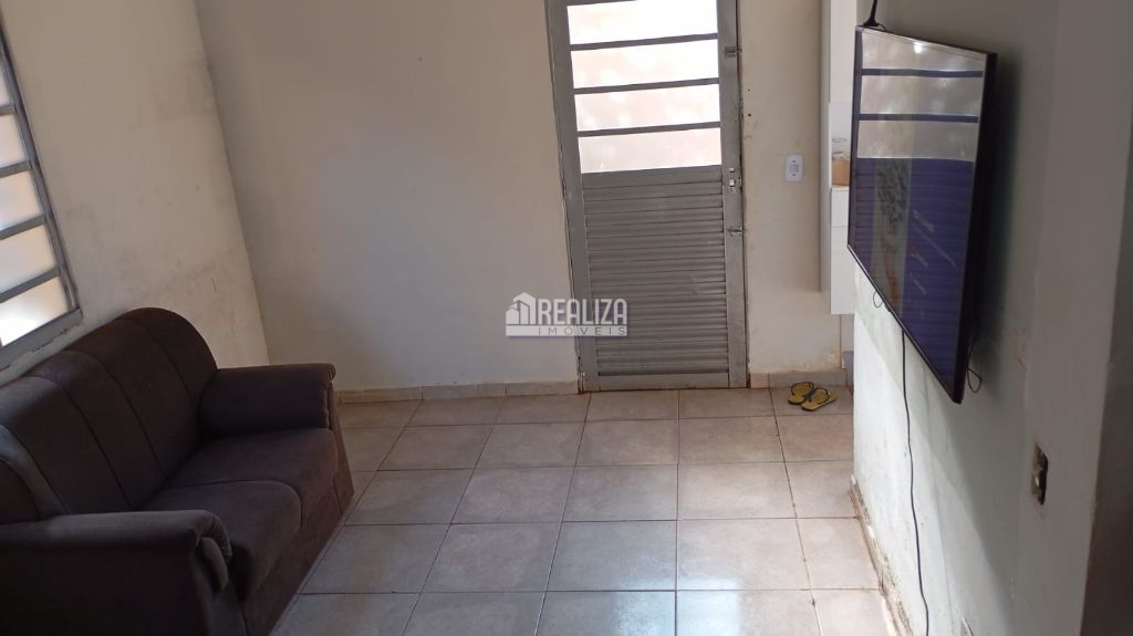 Casa, 2 quartos, 45 m² - Foto 4