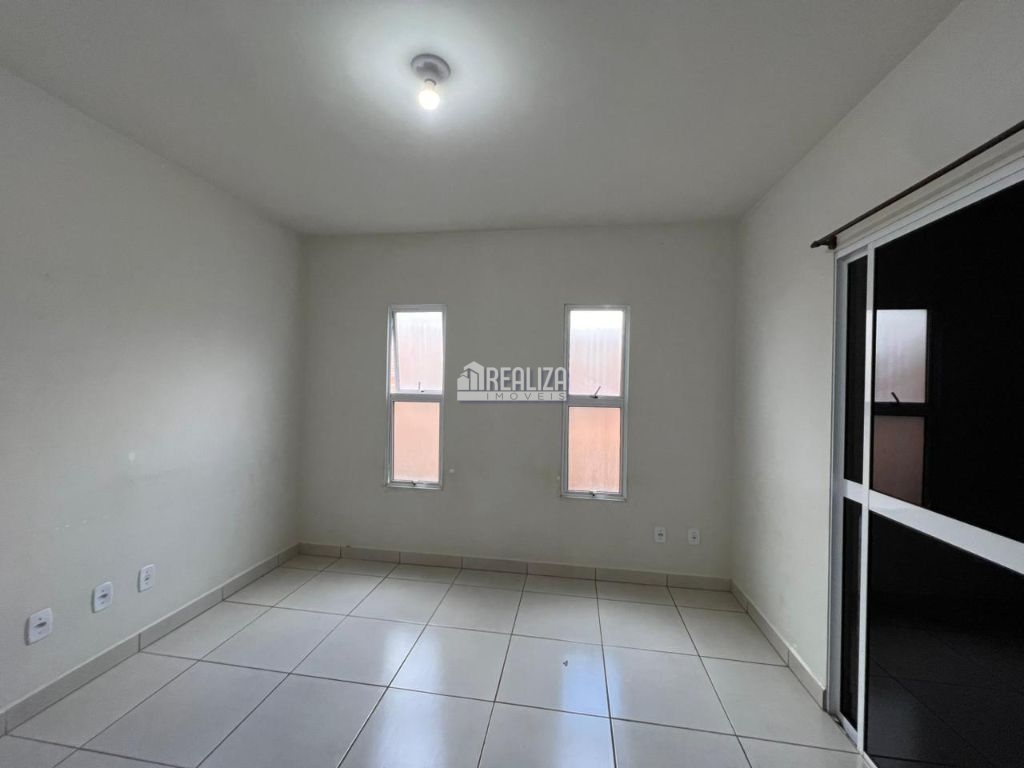 Casa, 2 quartos, 46 m² - Foto 3