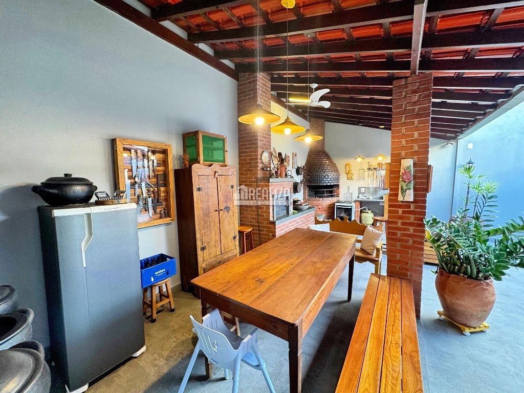 Casa, 3 quartos, 270 m² - Foto 12