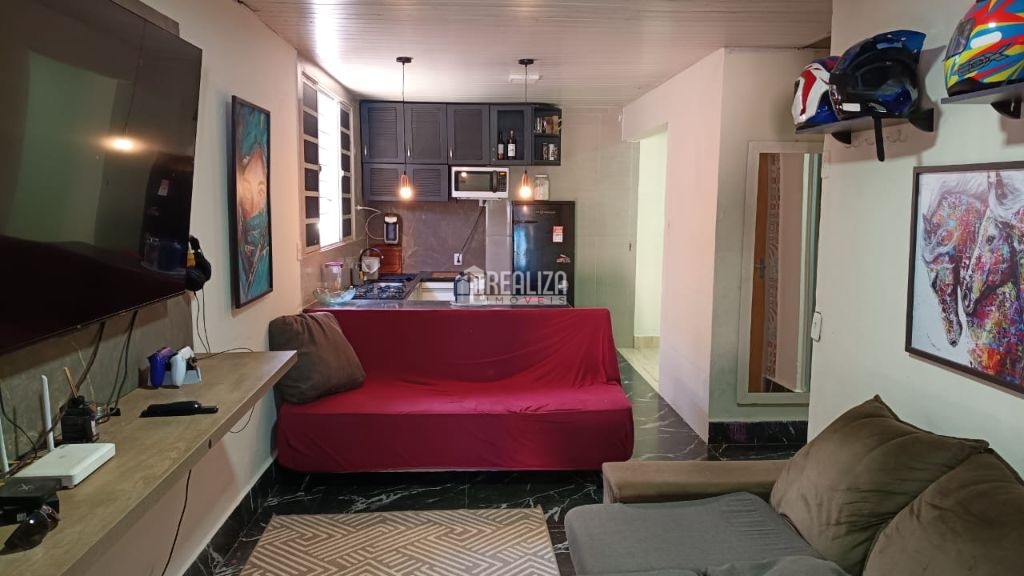 Casa, 2 quartos, 45 m² - Foto 1