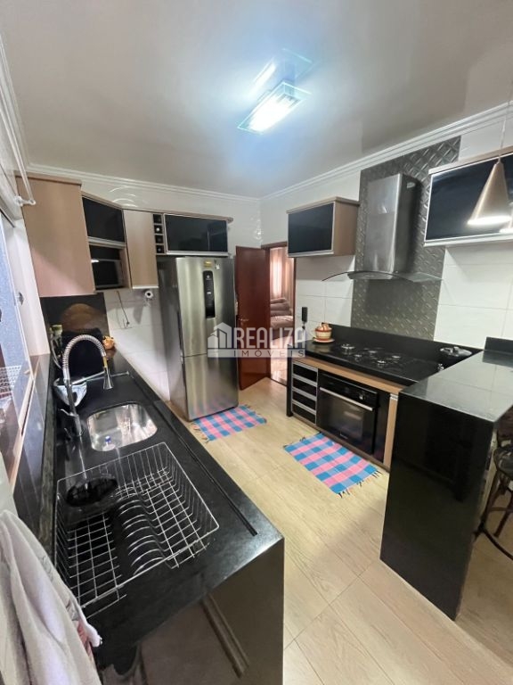 Casa, 3 quartos, 164 m² - Foto 5