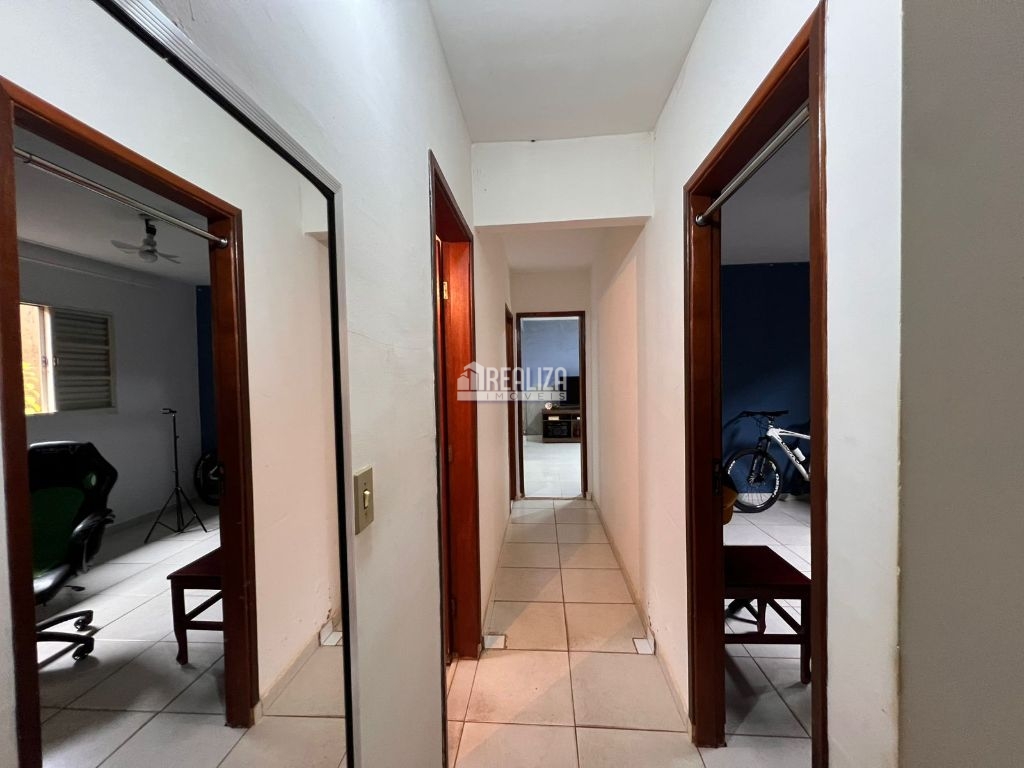 Casa, 4 quartos, 122 m² - Foto 3