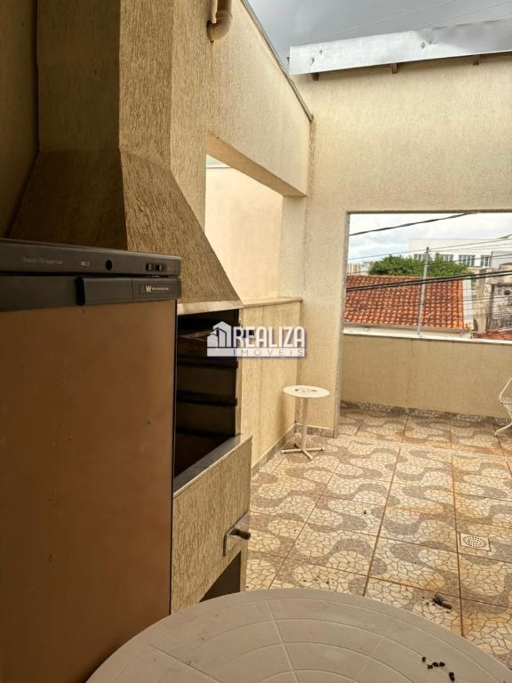 Casa, 2 quartos, 120 m² - Foto 1