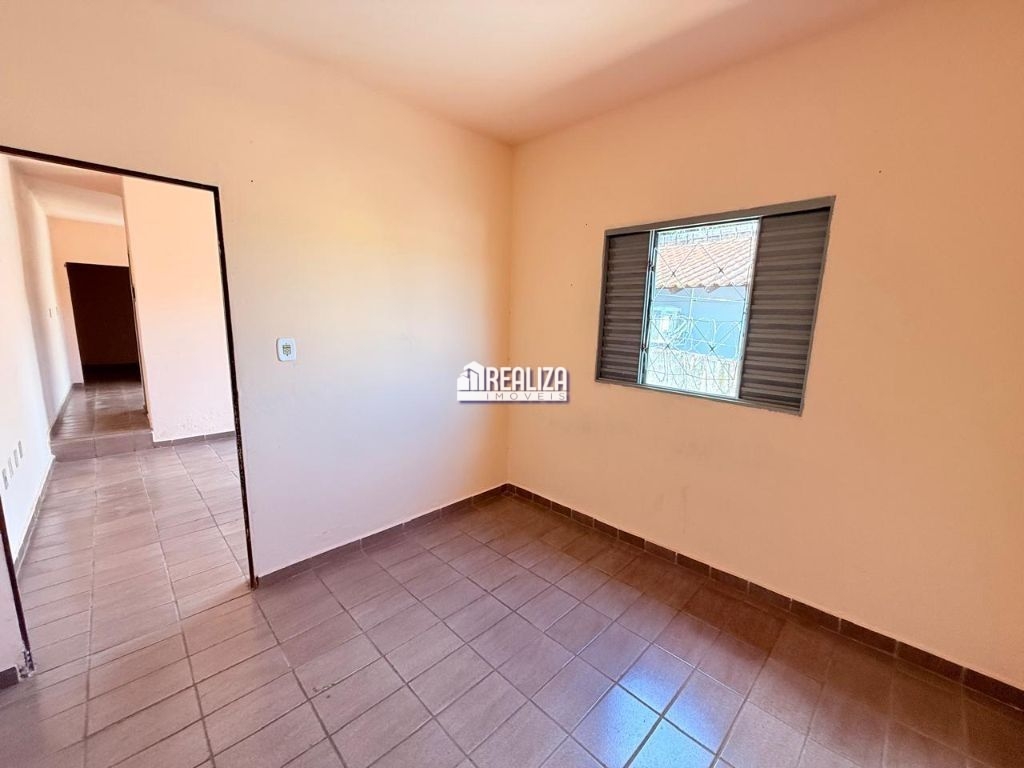 Casa, 2 quartos, 80 m² - Foto 2