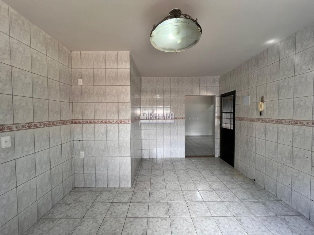 Casa, 2 quartos, 112 m² - Foto 2