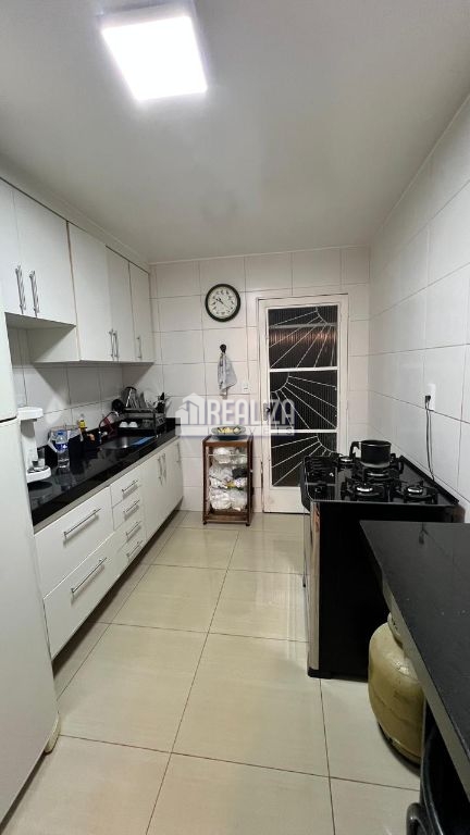 Casa, 4 quartos, 185 m² - Foto 6