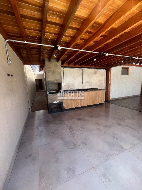 Casa, 3 quartos, 176 m² - Foto 2