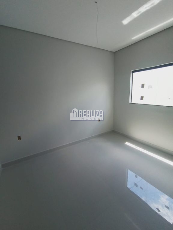 Casa, 3 quartos, 74 m² - Foto 1