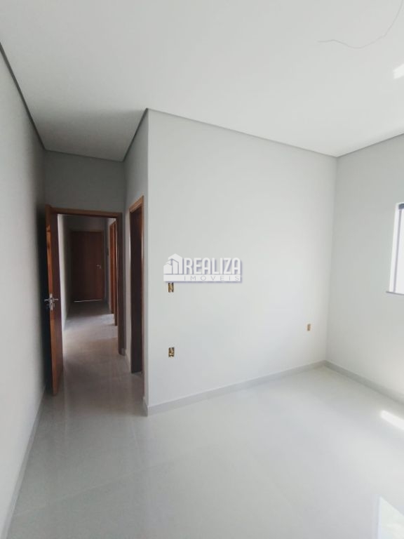 Casa, 3 quartos, 74 m² - Foto 2