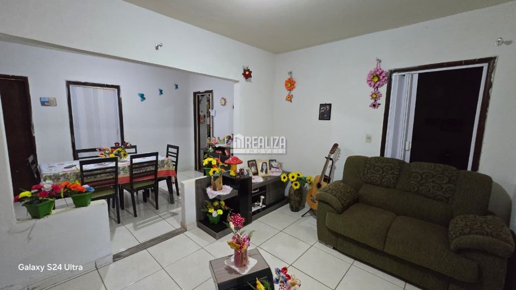 Casa, 3 quartos, 132 m² - Foto 2