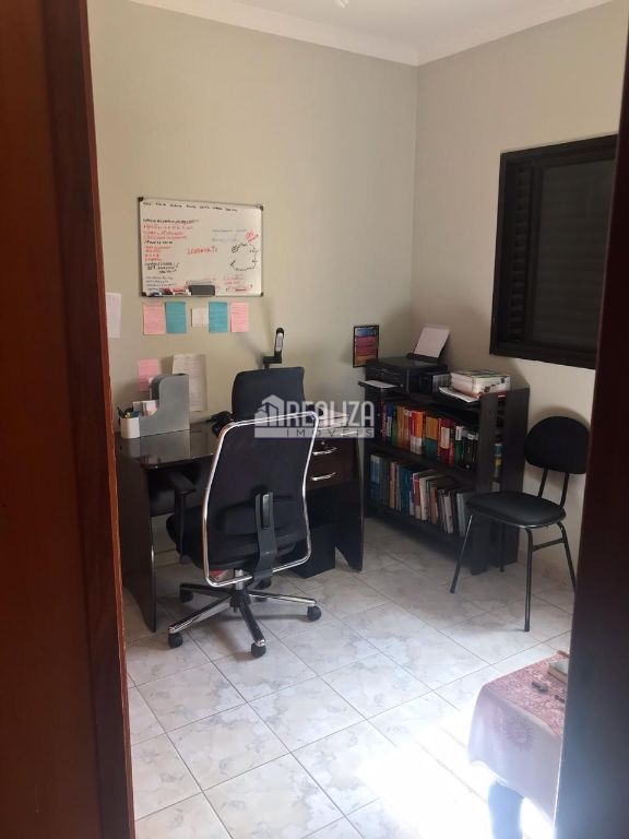 Apartamento, 3 quartos, 90 m² - Foto 3