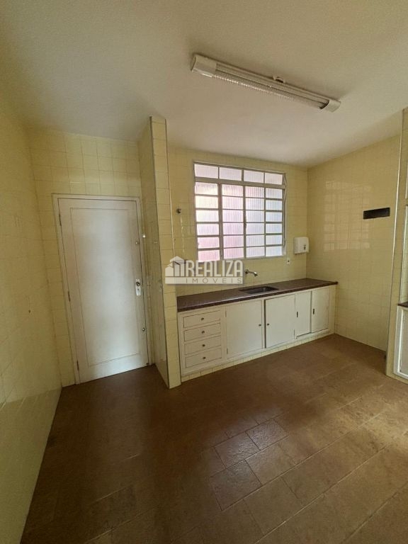 Casa, 6 quartos - Foto 10