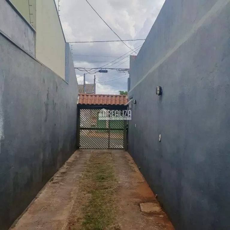 Casa, 3 quartos, 210 m² - Foto 1