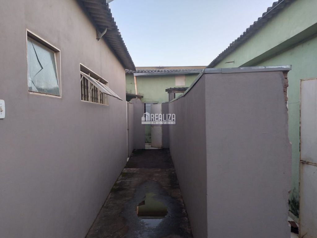 Casa, 1 quarto, 168 m² - Foto 2