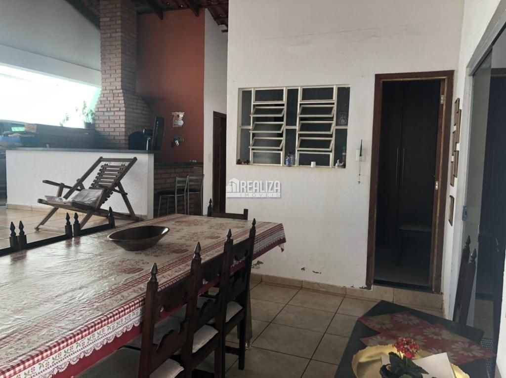 Casa, 2 quartos, 240 m² - Foto 4