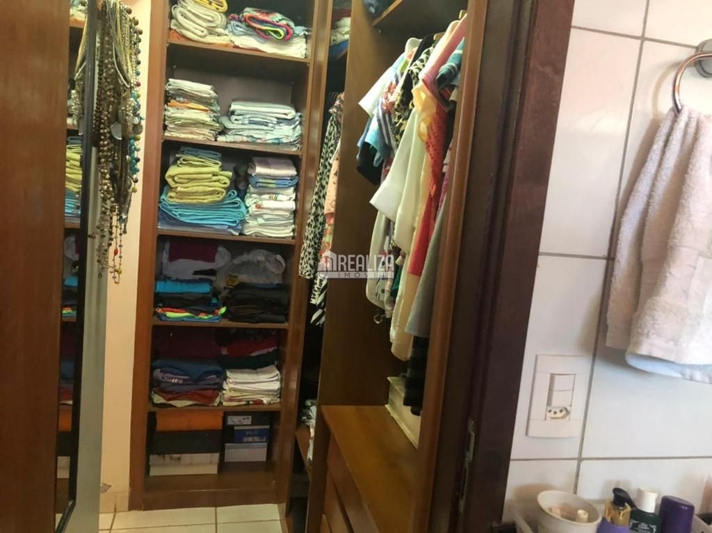 Casa, 2 quartos, 240 m² - Foto 17