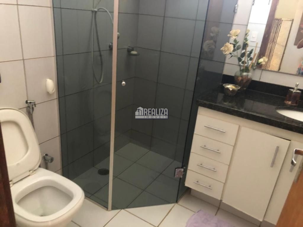 Casa, 2 quartos, 240 m² - Foto 10