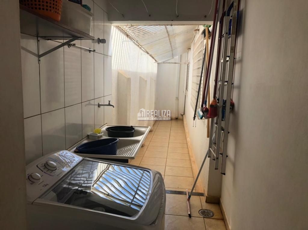 Casa, 2 quartos, 240 m² - Foto 7