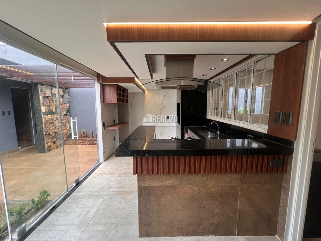 Casa, 3 quartos, 190 m² - Foto 2