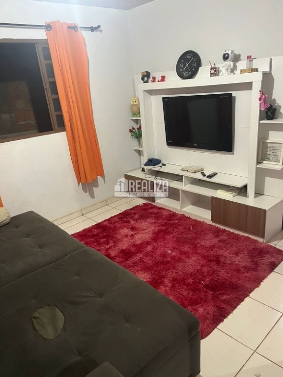 Casa, 2 quartos, 43 m² - Foto 1