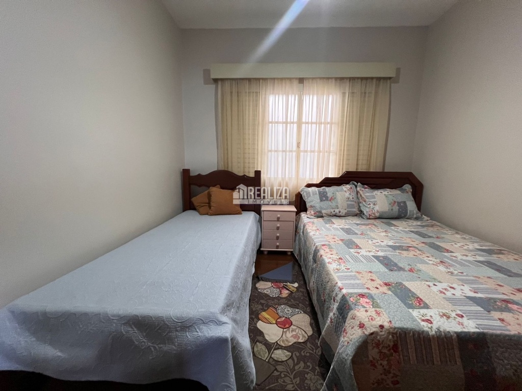 Casa, 5 quartos, 330 m² - Foto 9