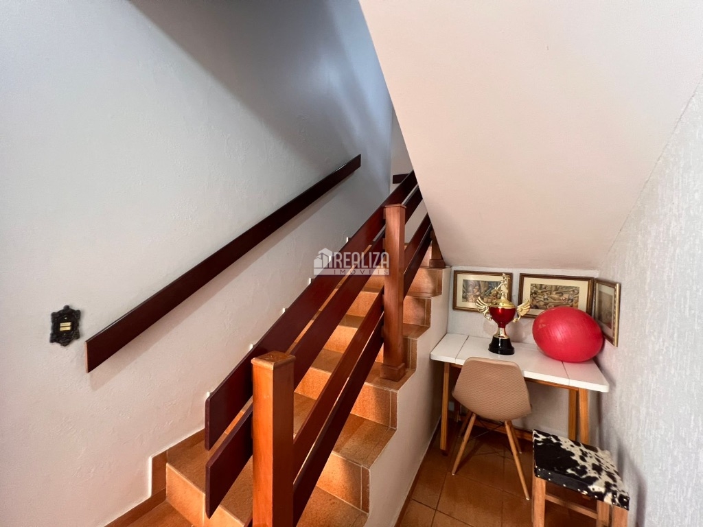 Casa, 5 quartos, 330 m² - Foto 30