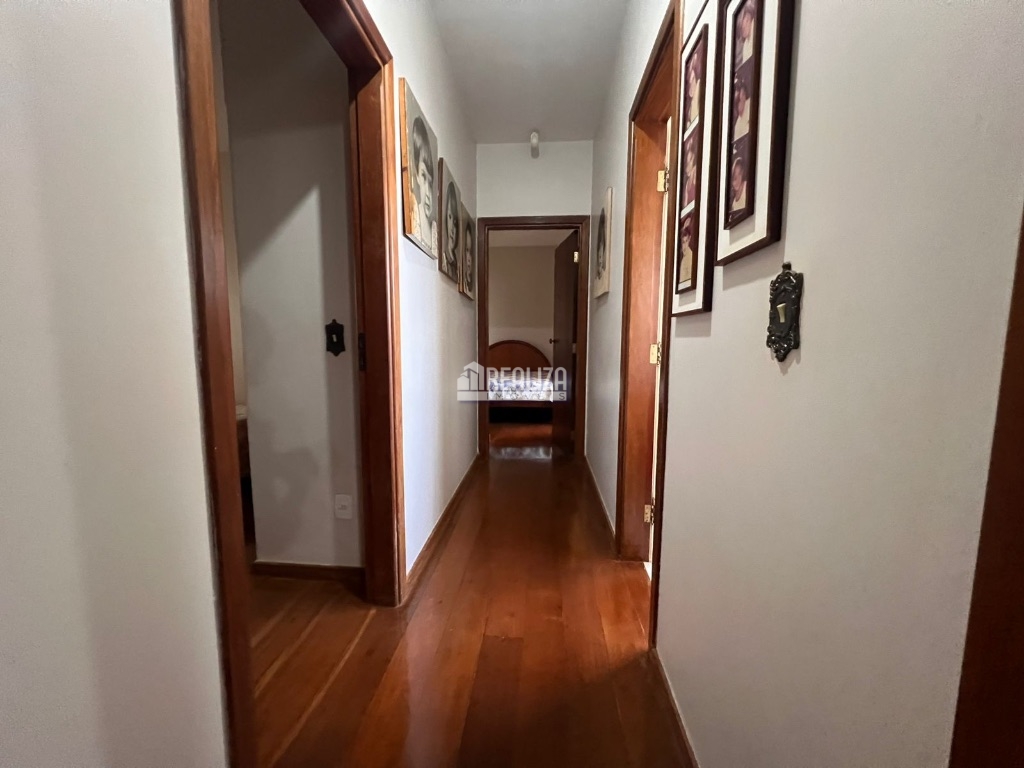 Casa, 5 quartos, 330 m² - Foto 25