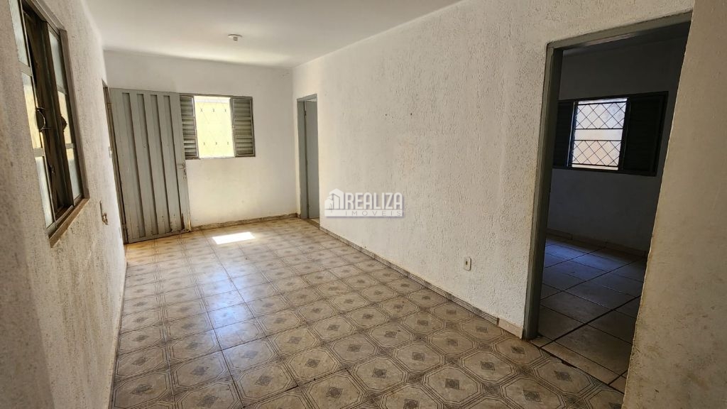 Casa, 3 quartos, 70 m² - Foto 3