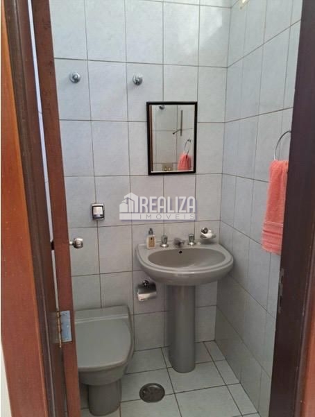 Casa, 3 quartos, 268 m² - Foto 8