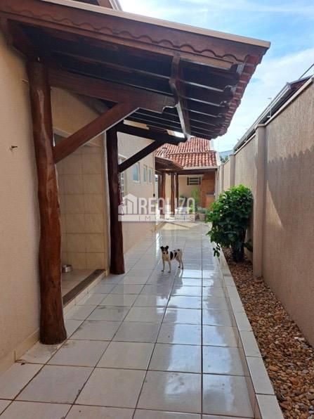 Casa, 3 quartos, 268 m² - Foto 14