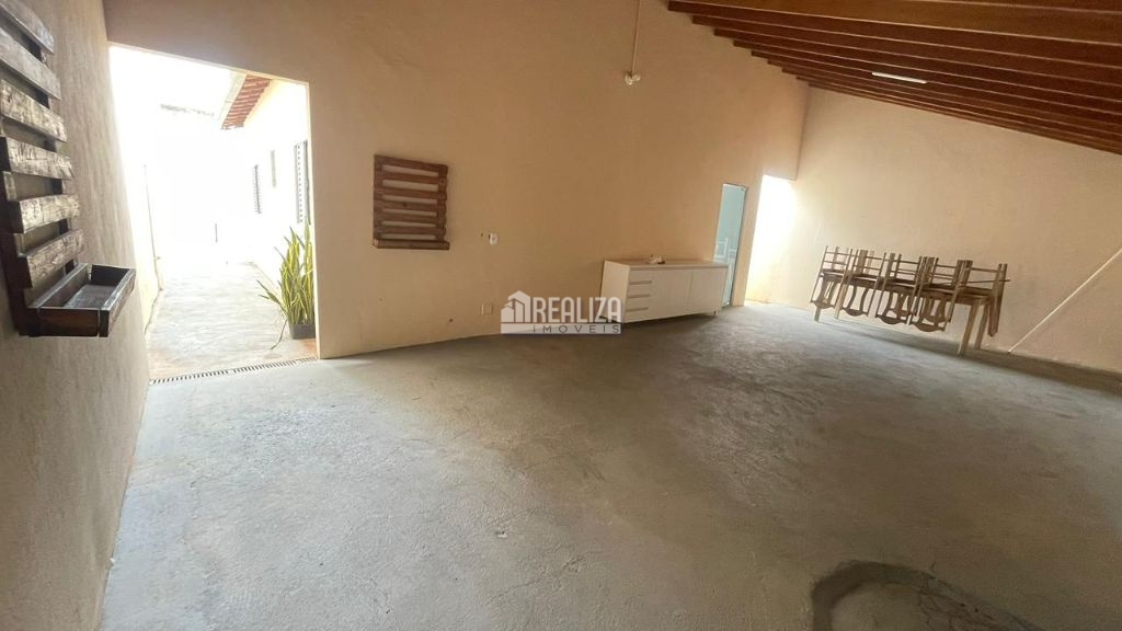 Casa, 2 quartos, 70 m² - Foto 1
