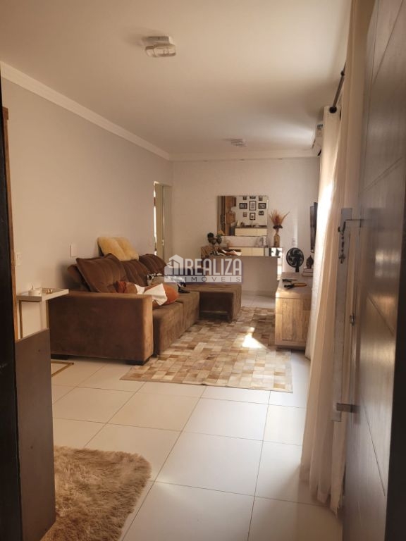 Casa, 3 quartos, 250 m² - Foto 3
