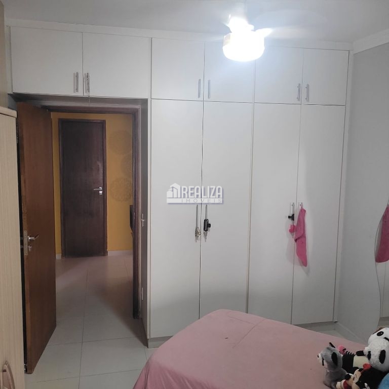 Casa, 3 quartos, 250 m² - Foto 9