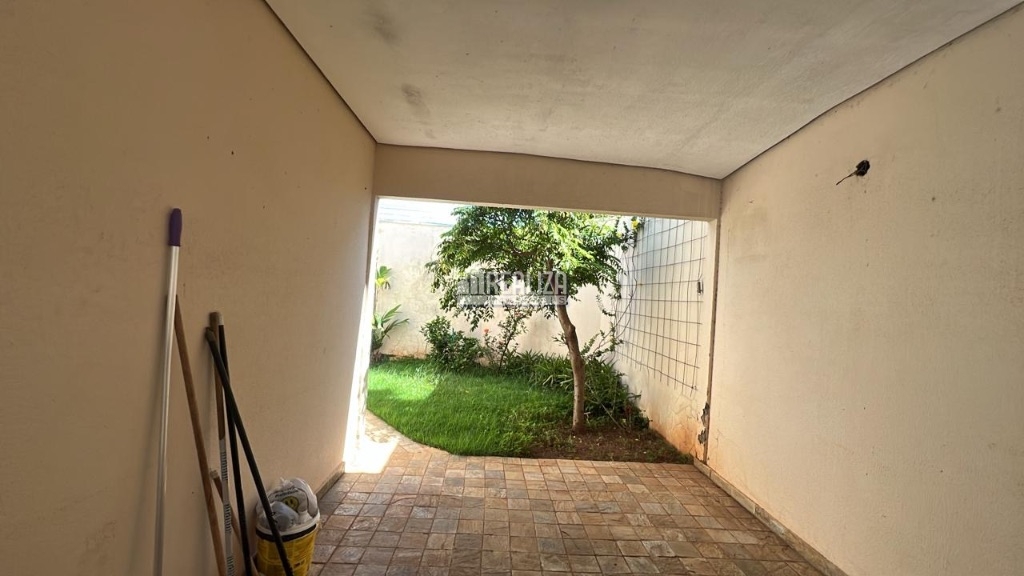 Casa, 4 quartos, 252 m² - Foto 17