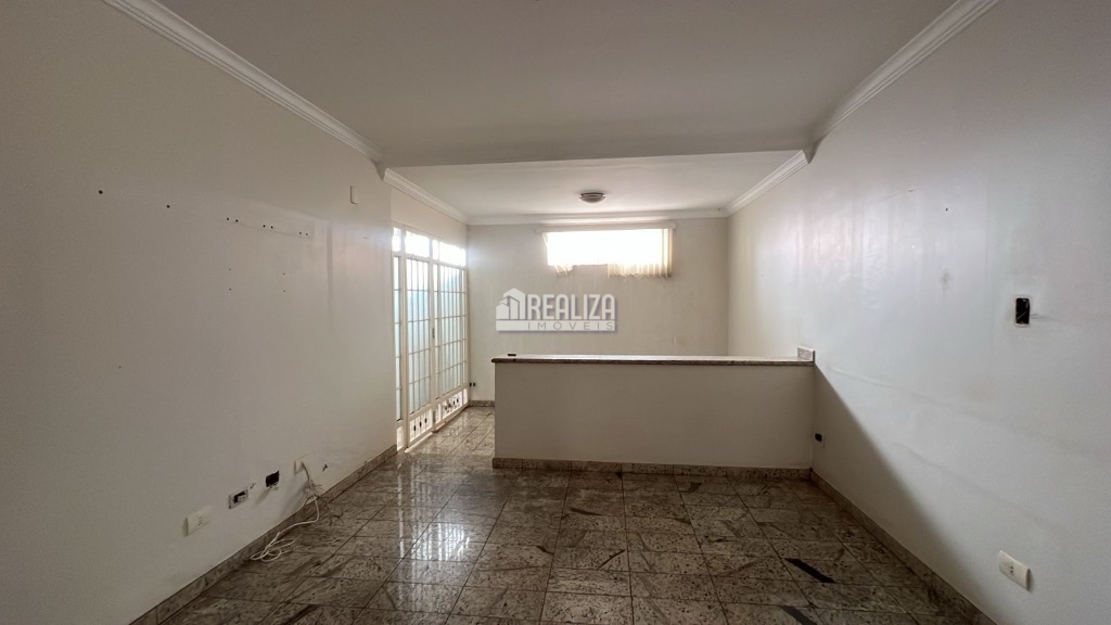 Casa, 4 quartos, 252 m² - Foto 9