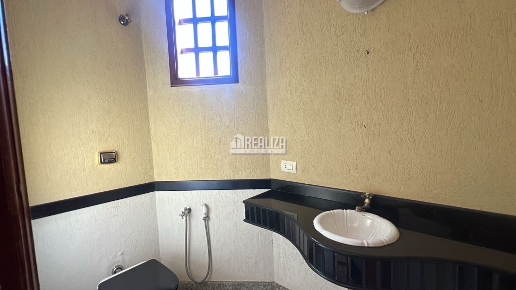 Casa, 4 quartos, 252 m² - Foto 16