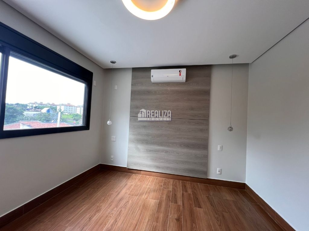 Casa, 4 quartos, 318 m² - Foto 32