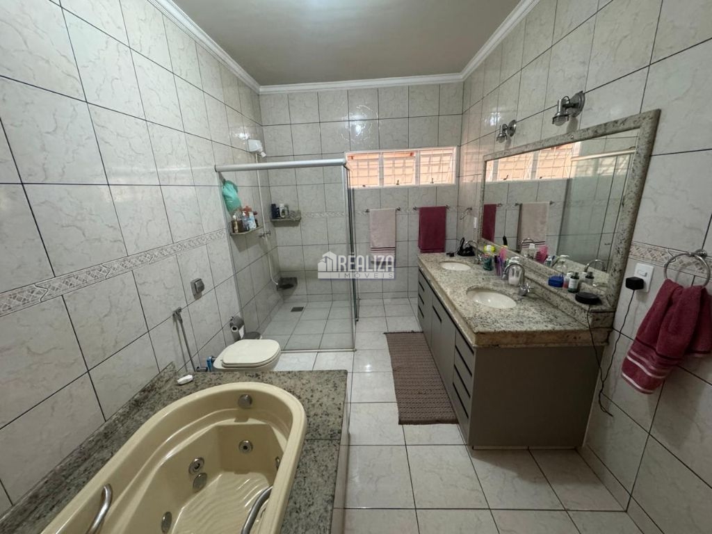 Casa, 4 quartos, 280 m² - Foto 14