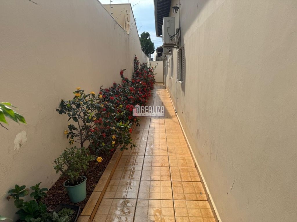 Casa, 4 quartos, 280 m² - Foto 9