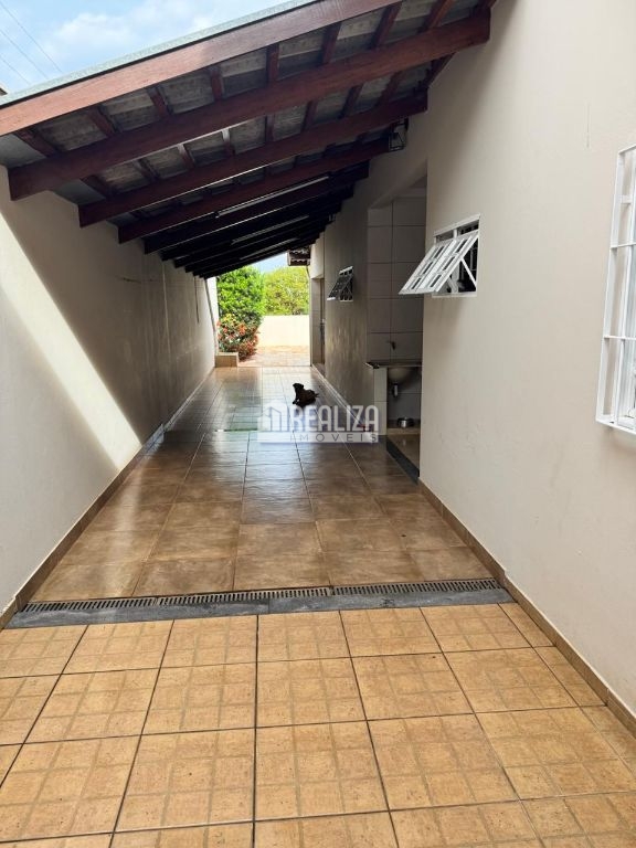 Casa, 4 quartos, 280 m² - Foto 2