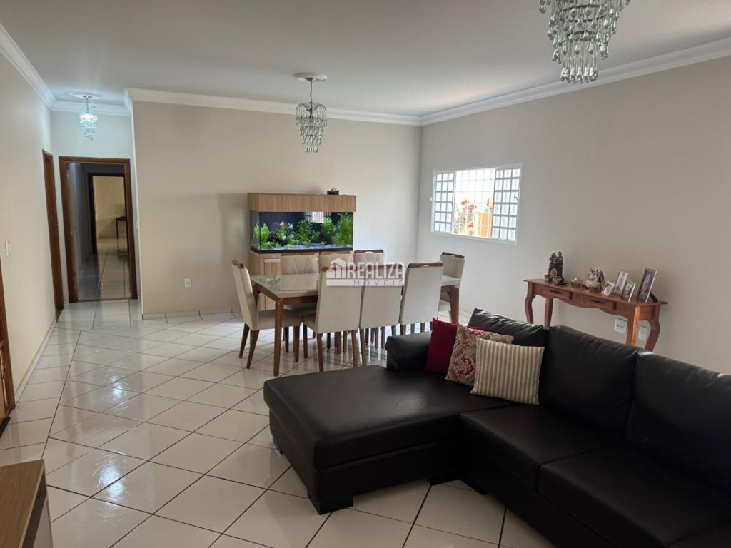 Casa, 4 quartos, 280 m² - Foto 13